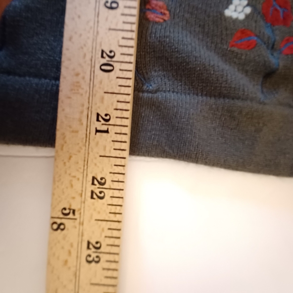 Vision apparel size petite large embroidered floral cardigan sweater - Picture 8 of 10